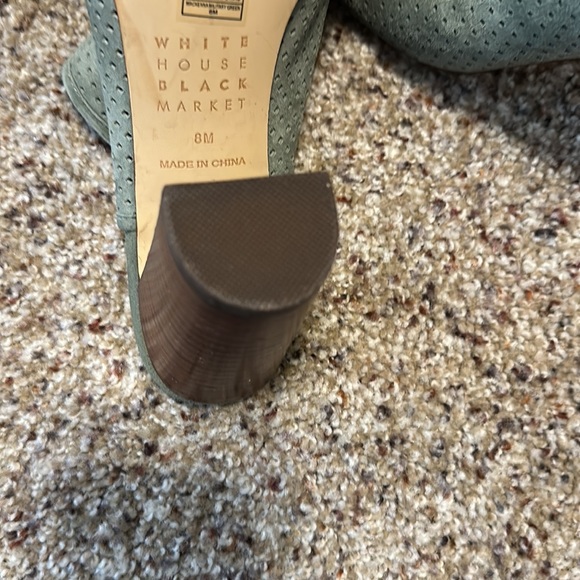 WHBM-Military Green Suede Perforated Mules-PRESTINE CONDITION! - Picture 4 of 5
